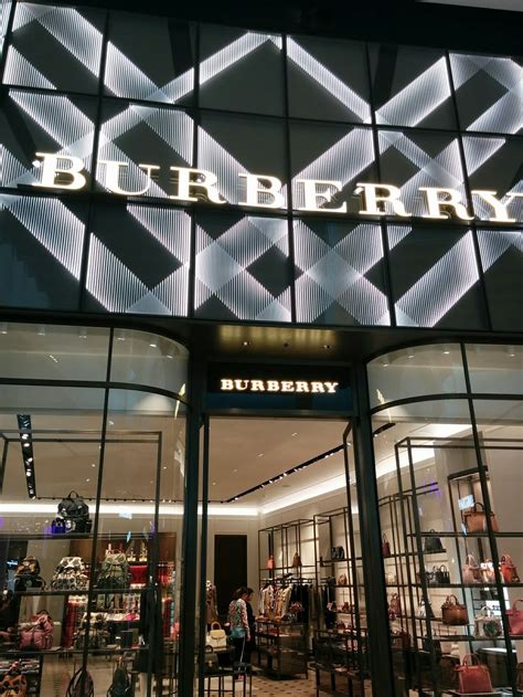 burberry sydney trading hours|burberry outlet sydney.